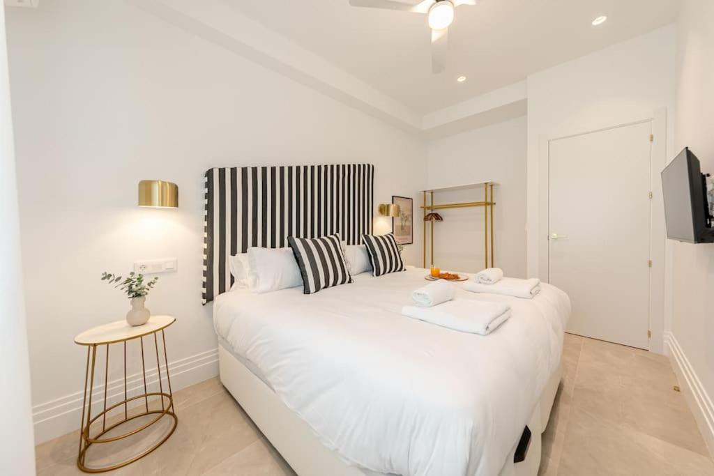 Isg Apartments O'Donnell 2-2-Free Parking Севиля Екстериор снимка
