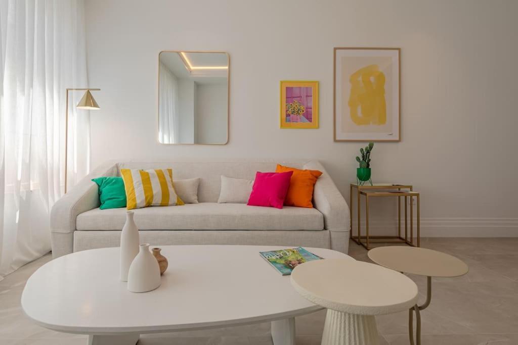 Isg Apartments O'Donnell 2-2-Free Parking Севиля Екстериор снимка