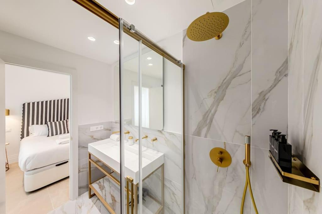 Isg Apartments O'Donnell 2-2-Free Parking Севиля Екстериор снимка